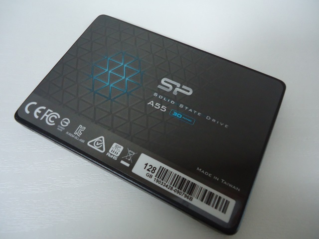 SiliconPower SSD A55シリーズ（SP128GBSS3A55S25） 開封とベンチマーク