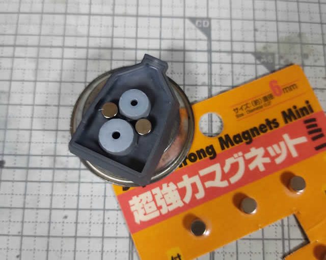 3Dプリント 1/144 サイコミュ試験型ザク製作日誌（29日目）足裏にネオジム磁石