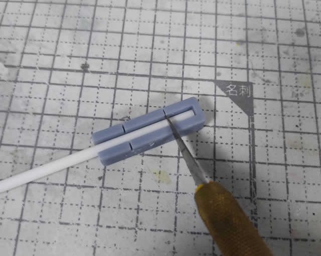 3Dプリント 閃光のハサウェイ CARGO PISA（カーゴ・ピサ）製作日誌（53日目）プラ棒を同じ長さでカット