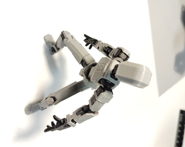 セリア 戦闘フィギュアを3Dプリンターで造形してみた