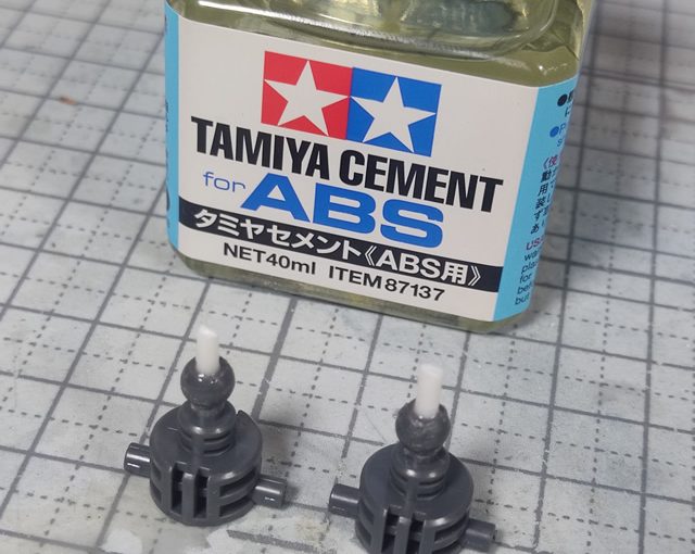 1/144 HG アッガイ 肘関節パーツの補修